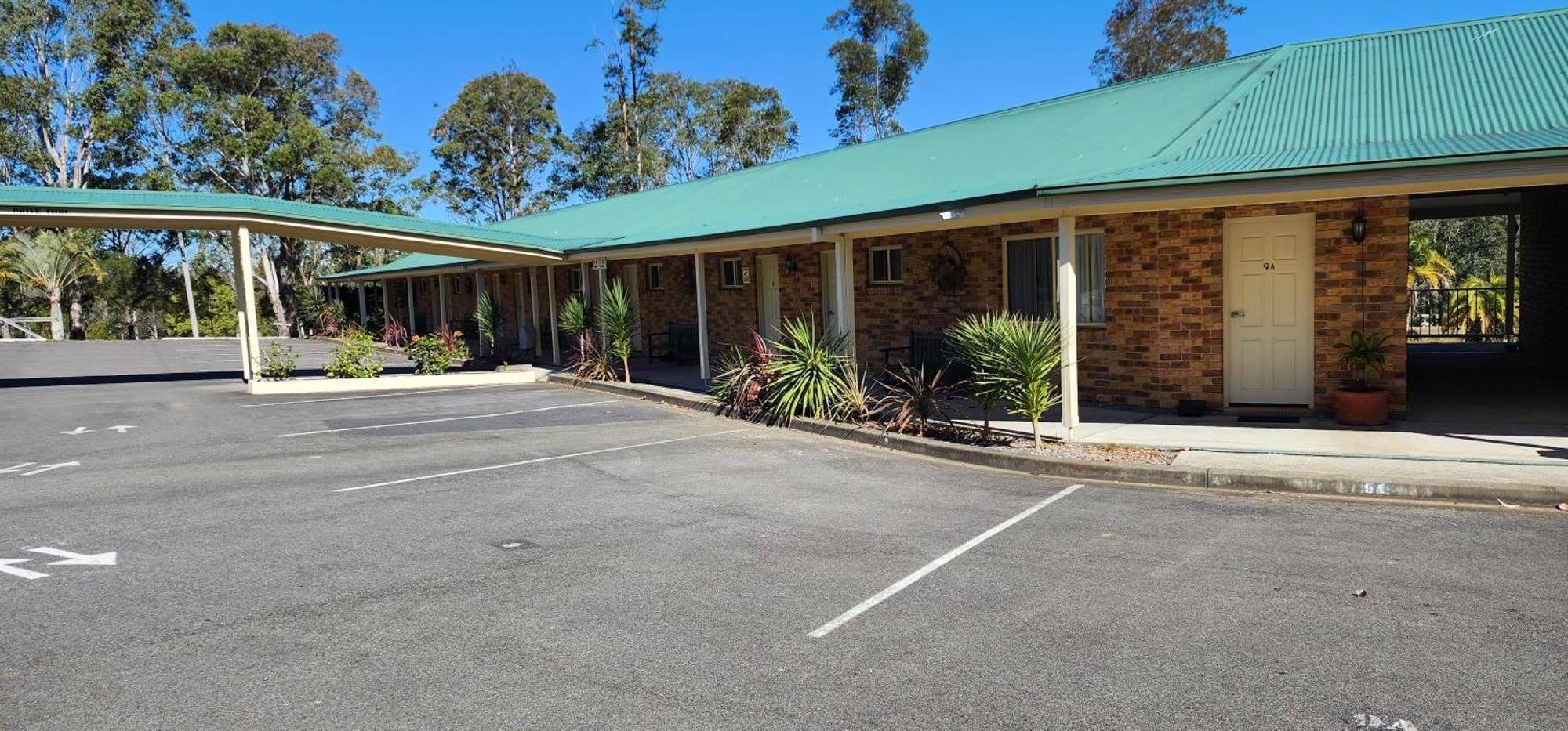 Golf Club Motor Inn Wingham Exterior foto